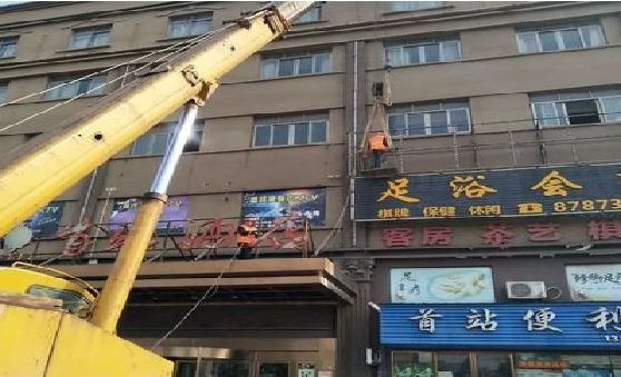 龙胜安装较高的门店招牌有什么好的方法？